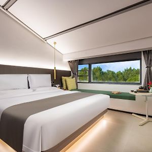 Wafuu King Bed